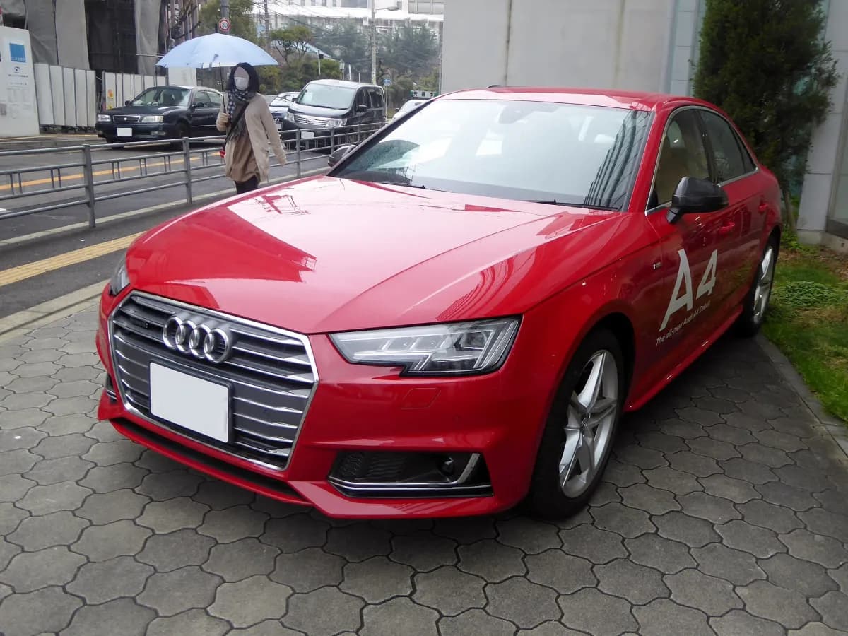Audi A4 B9 (2015-) önden görünüm