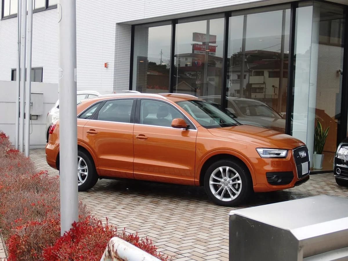 Audi Q3 8U (2011-2018) önden görünüm