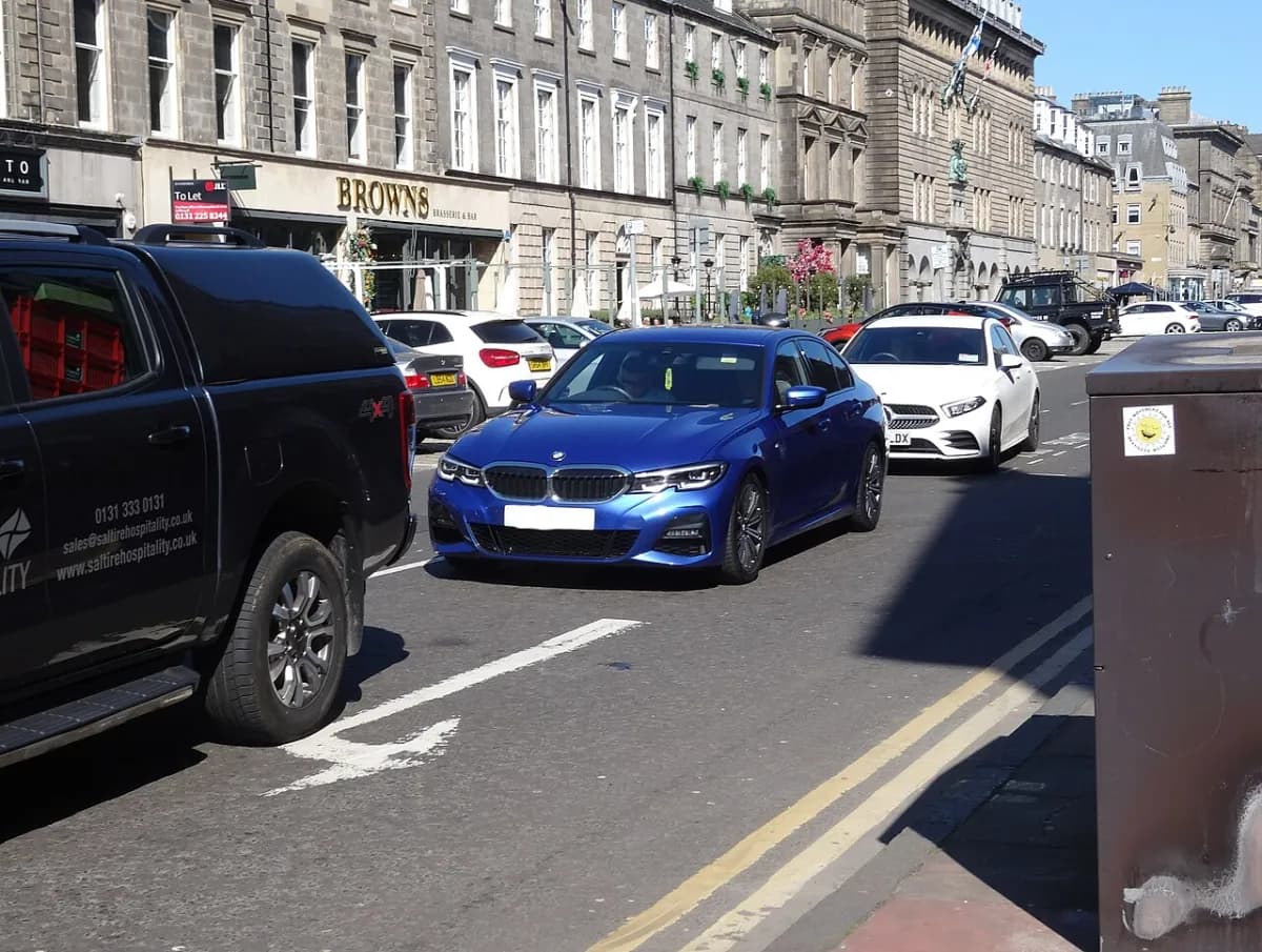 BMW 3 Serisi G20 (2019-) önden görünüm