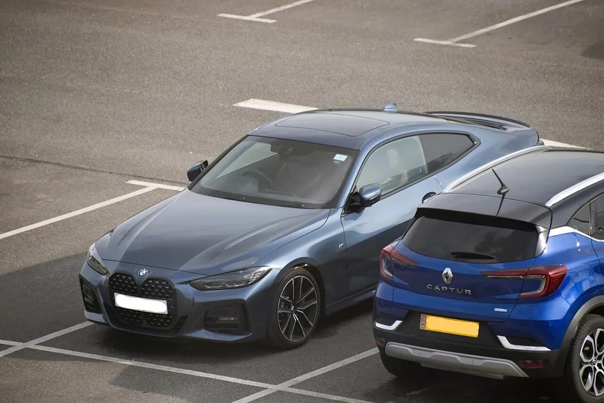 BMW 4 Serisi G22 (2020-) önden görünüm