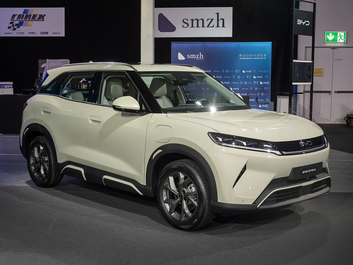 BYD Atto 2 Atto 2 (2025-) önden görünüm