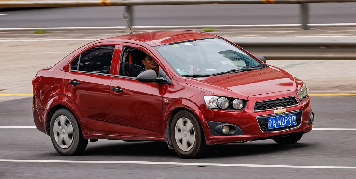 Chevrolet Aveo T300 Sonic (2011-2014) önden görünüm