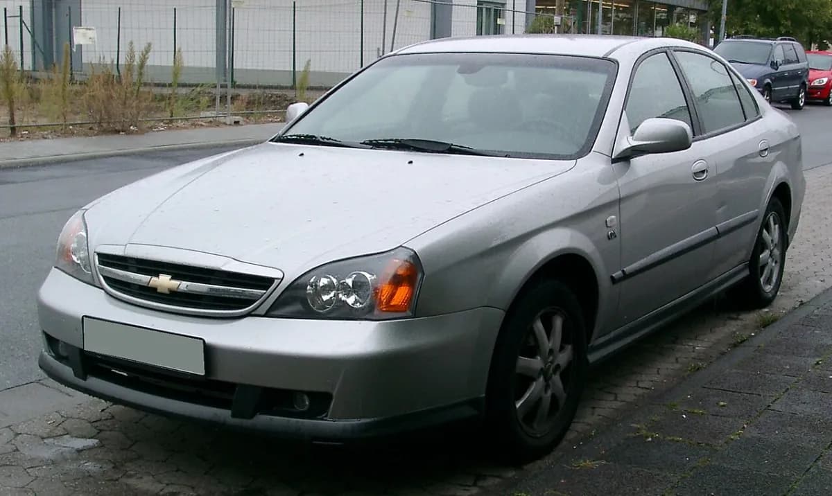Chevrolet Evanda Evanda (2002-2006) önden görünüm