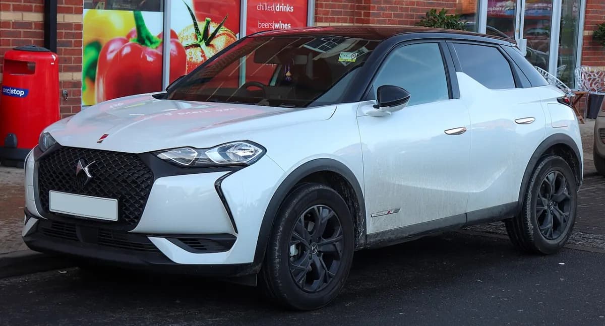 DS DS 3 Crossback D34 (2018-) önden görünüm