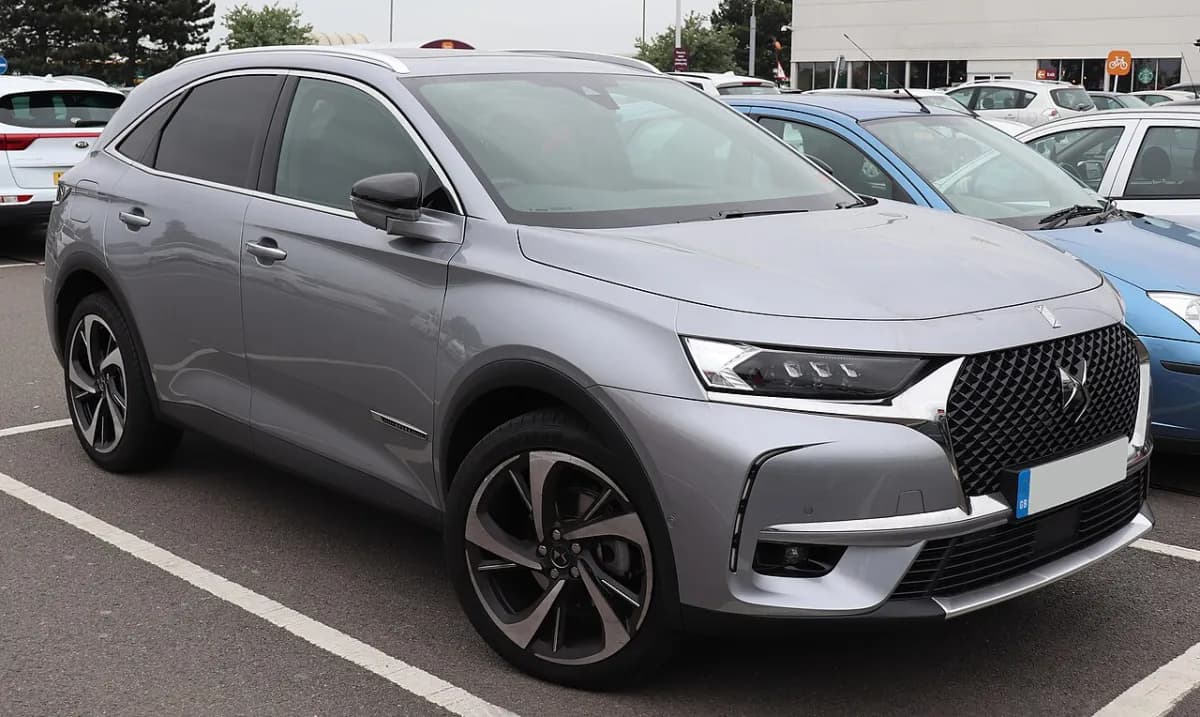 DS DS 7 DS 7 (2018-) önden görünüm