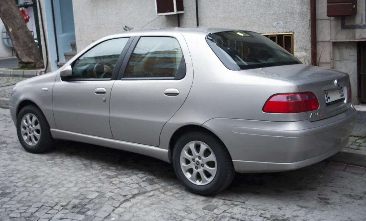 Fiat Albea 178 (2002-2012) önden görünüm