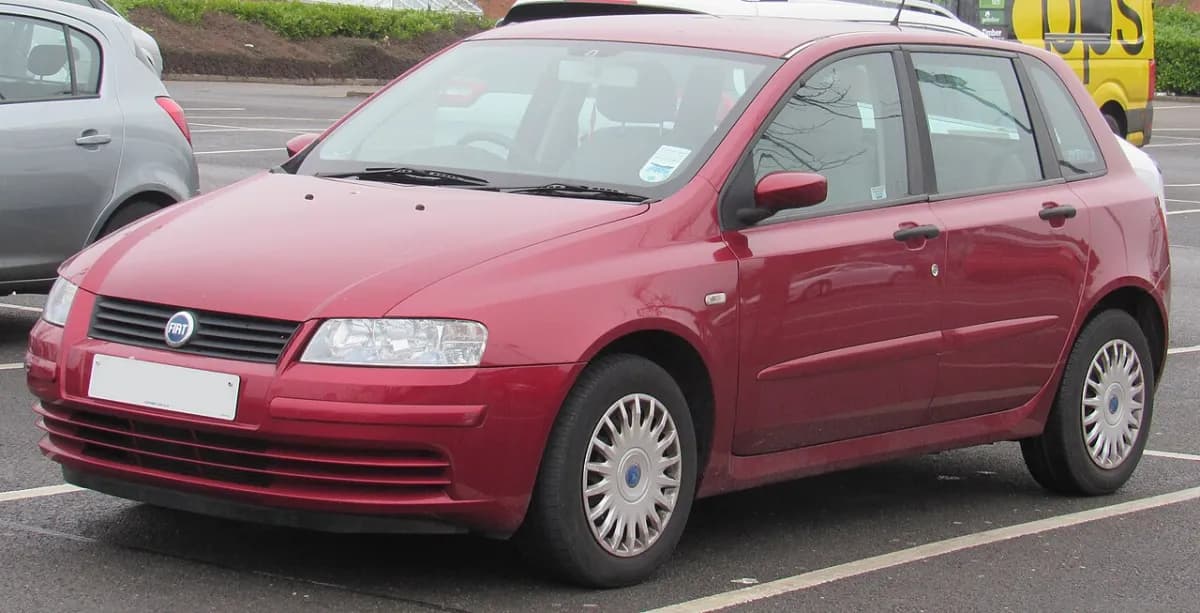 Fiat Stilo 192 (2001-2007) önden görünüm