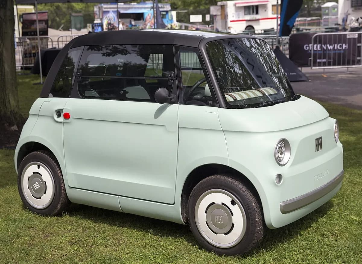Fiat Topolino Topolino (2023-) önden görünüm