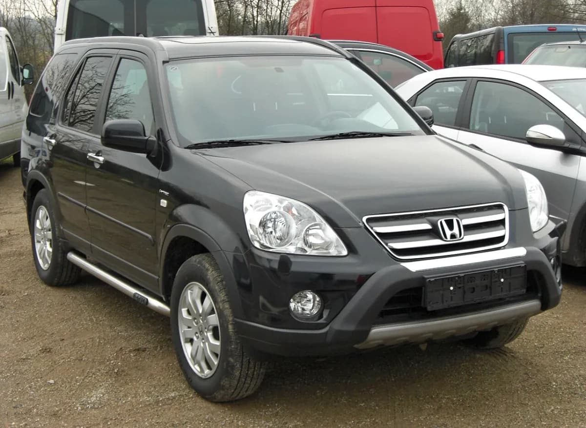 Honda CR-V RE (2006-2011) önden görünüm