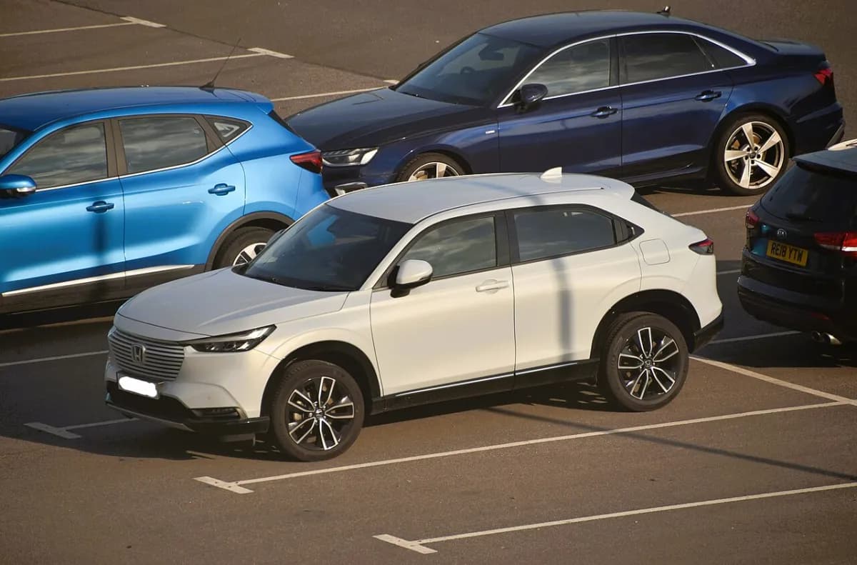 Honda HR-V RV (2021-) önden görünüm