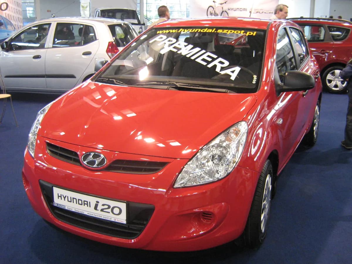 Hyundai i20 PB (2008-2014) önden görünüm
