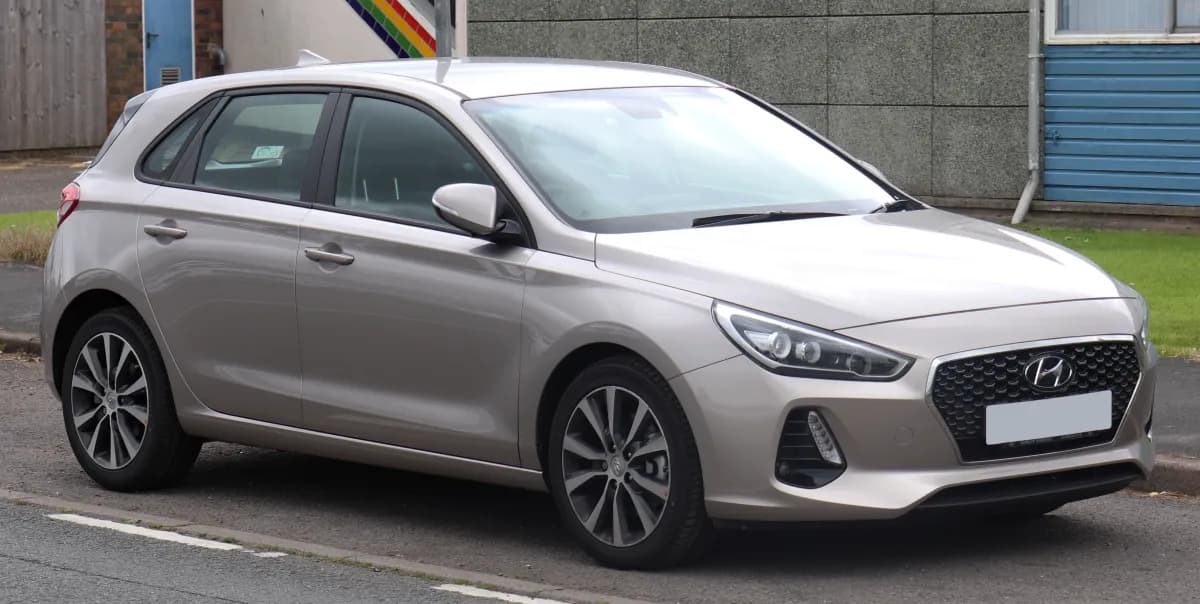 Hyundai i30 PD (2016-) önden görünüm