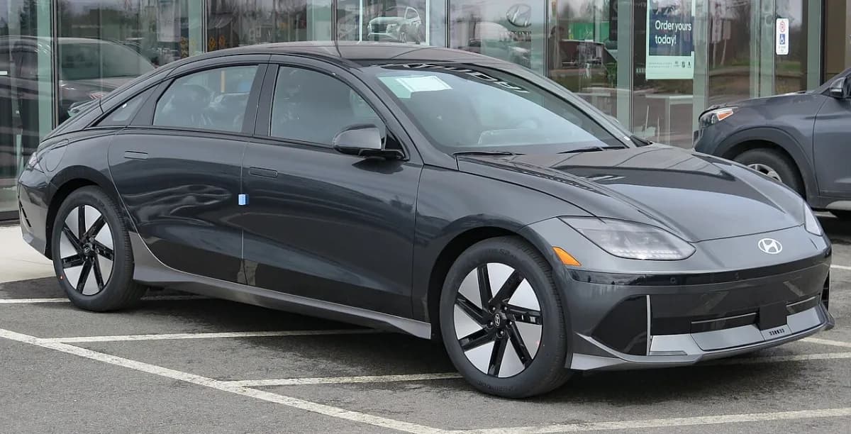 Hyundai Ioniq 6 CE (2022-) önden görünüm