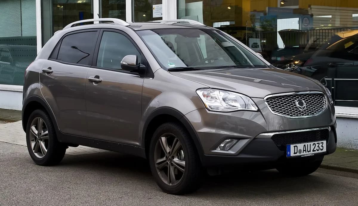 KGM Korando C200 (2010-2019) önden görünüm