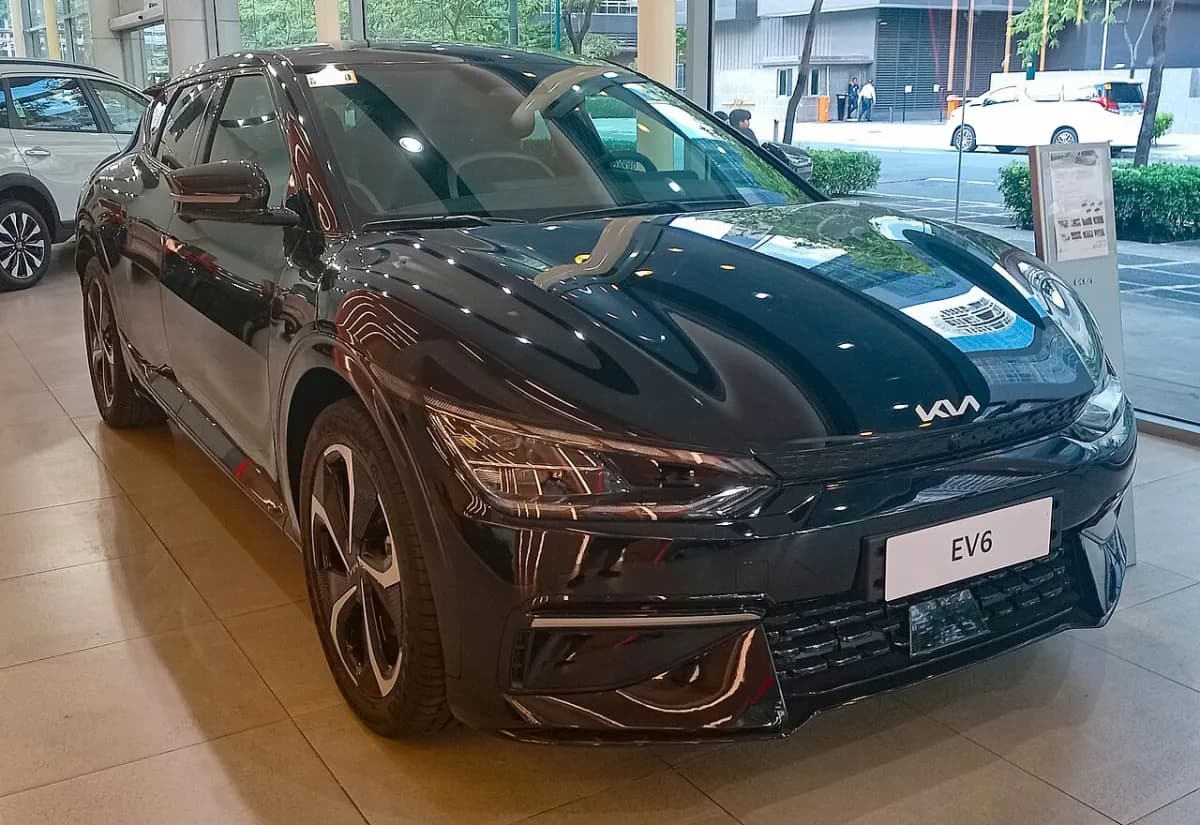 Kia EV6 CV (2021-) önden görünüm