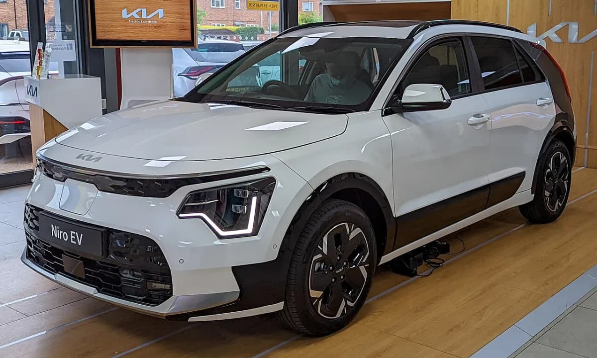 Kia Niro SG2 (2022-) önden görünüm