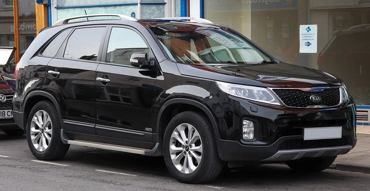 Kia Sorento UM (2014-2020) önden görünüm