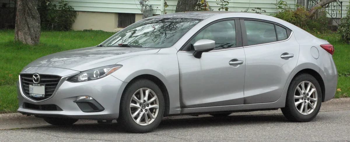 Mazda Mazda3 BM (2013-2018) önden görünüm