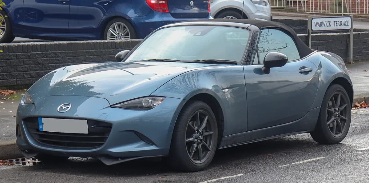 Mazda MX-5 ND (2015-) önden görünüm