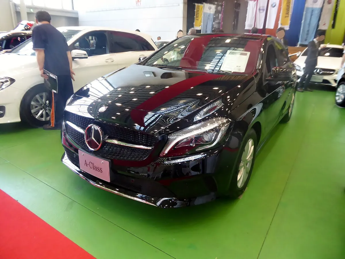 Mercedes-Benz A-Serisi W176 (2012-2018) önden görünüm