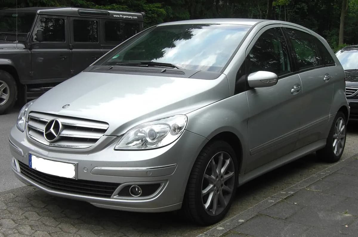 Mercedes-Benz B Serisi W245 (2005-2011) önden görünüm