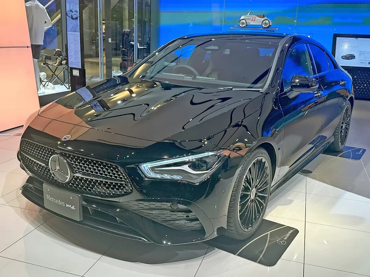 Mercedes-Benz CLA C118 (2019-) önden görünüm