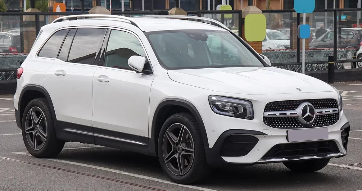 Mercedes-Benz GLB X247 (2019-) önden görünüm