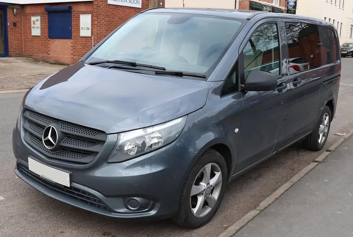 Mercedes-Benz Vito W447 (2014-) önden görünüm