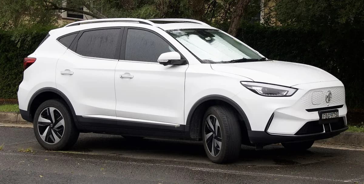 MG ZS EV AZS1 (2021-) önden görünüm