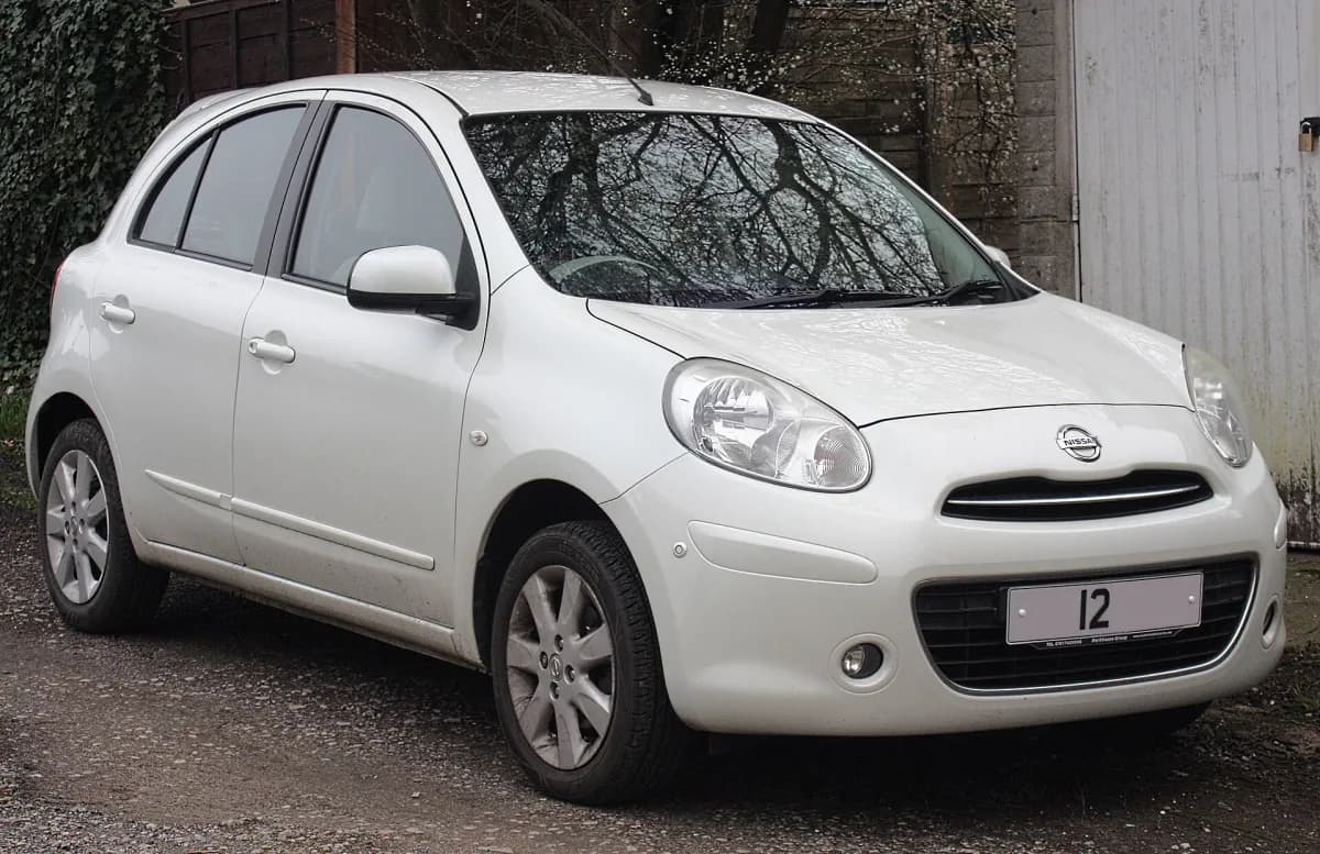Nissan Micra K13 (2010-2017) önden görünüm