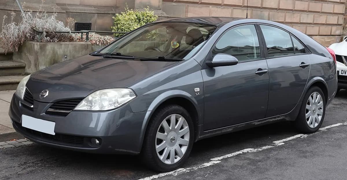 Nissan Primera P12 (2002-2008) önden görünüm