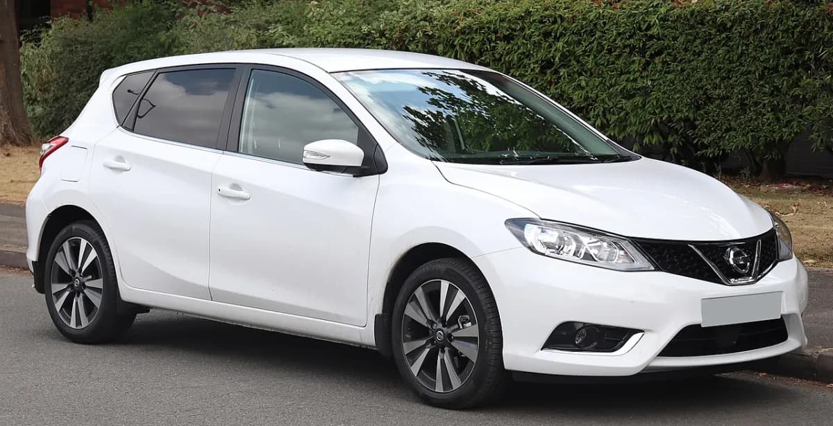 Nissan Pulsar C13 (2014-2018) önden görünüm