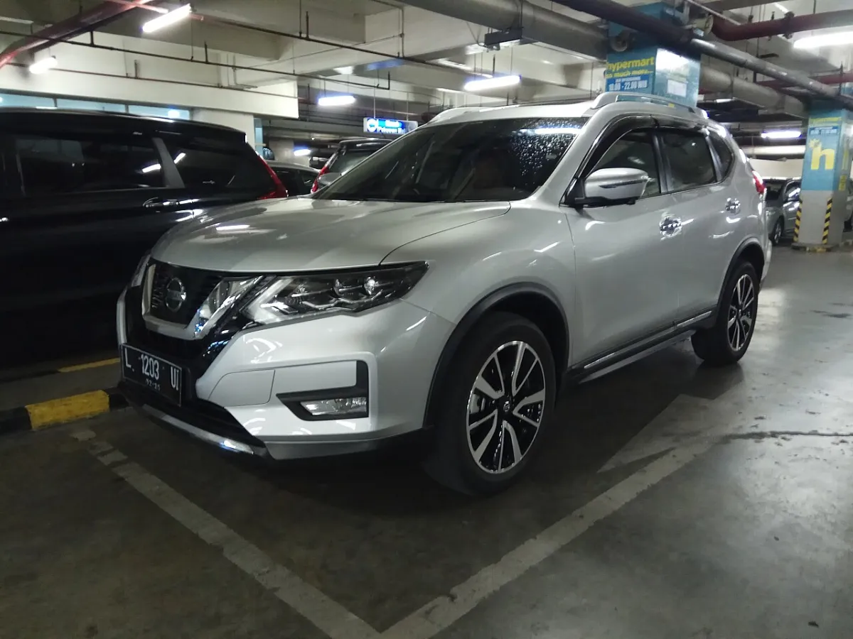 Nissan X-Trail T32 (2013-2021) önden görünüm