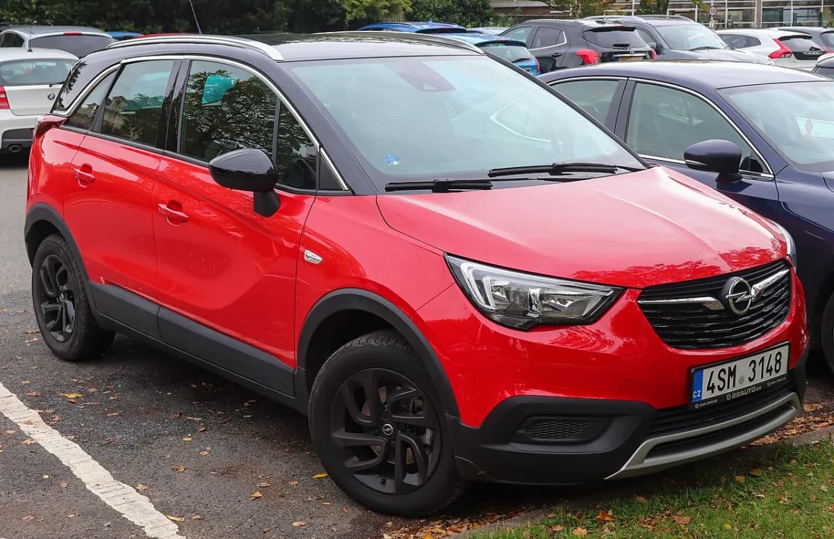 Opel Crossland X (2017-) önden görünüm