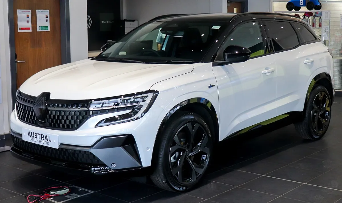 Renault Austral Austral (2022-) önden görünüm