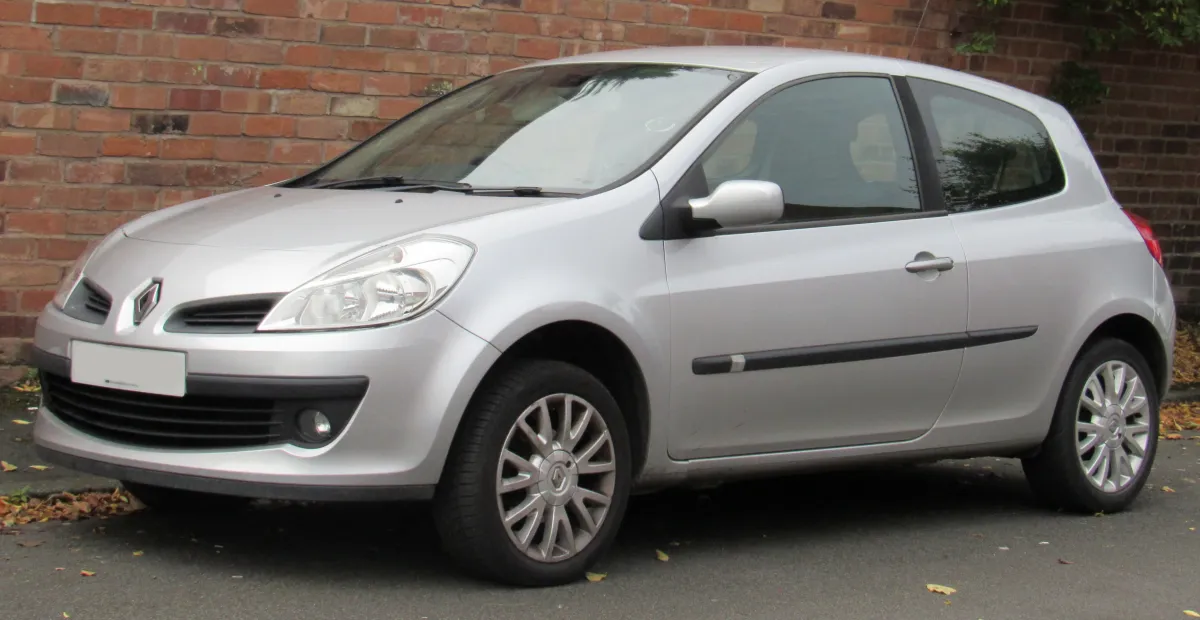 Renault Clio MK3 (2005-2012) önden görünüm