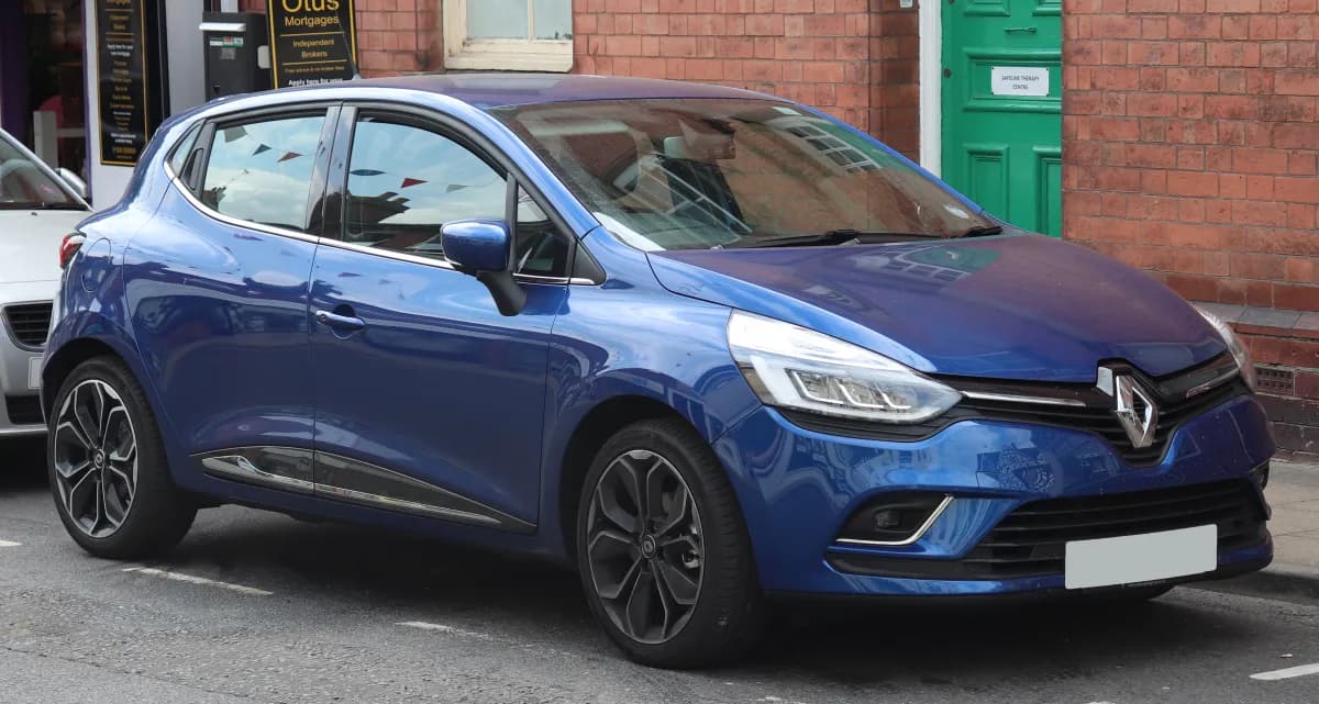 Renault Clio MK4 (2012-2019) önden görünüm