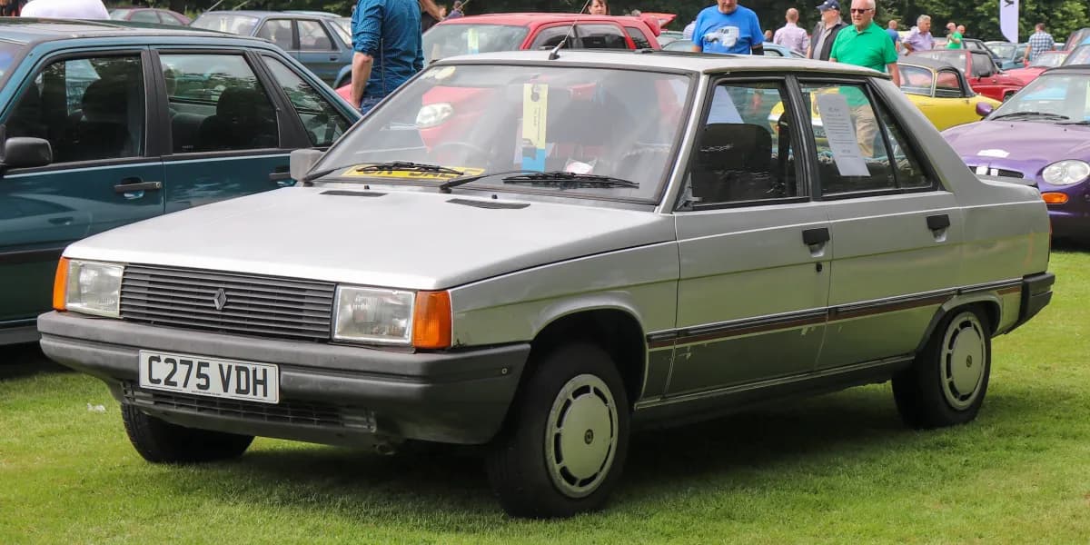 Renault R9 Broadway İlk Kasa (1985-1988) önden görünüm