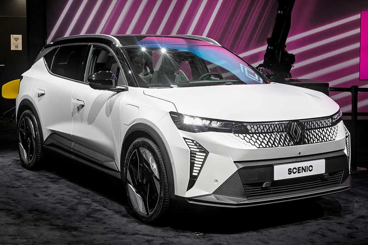 Renault Scenic E-Tech Scenic (2023-) önden görünüm