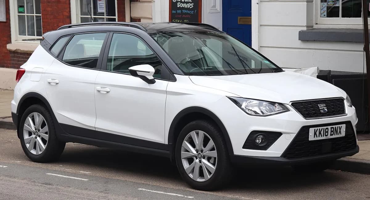 Seat Arona KJ (2017-...) önden görünüm