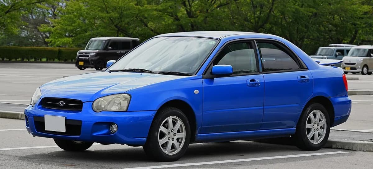 Subaru Impreza GD (2000-2007) önden görünüm