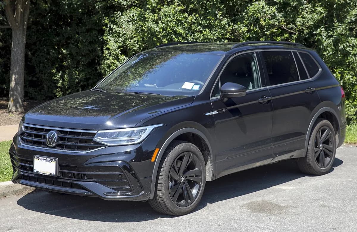 Volkswagen Tiguan Mk3 (2024-...) önden görünüm