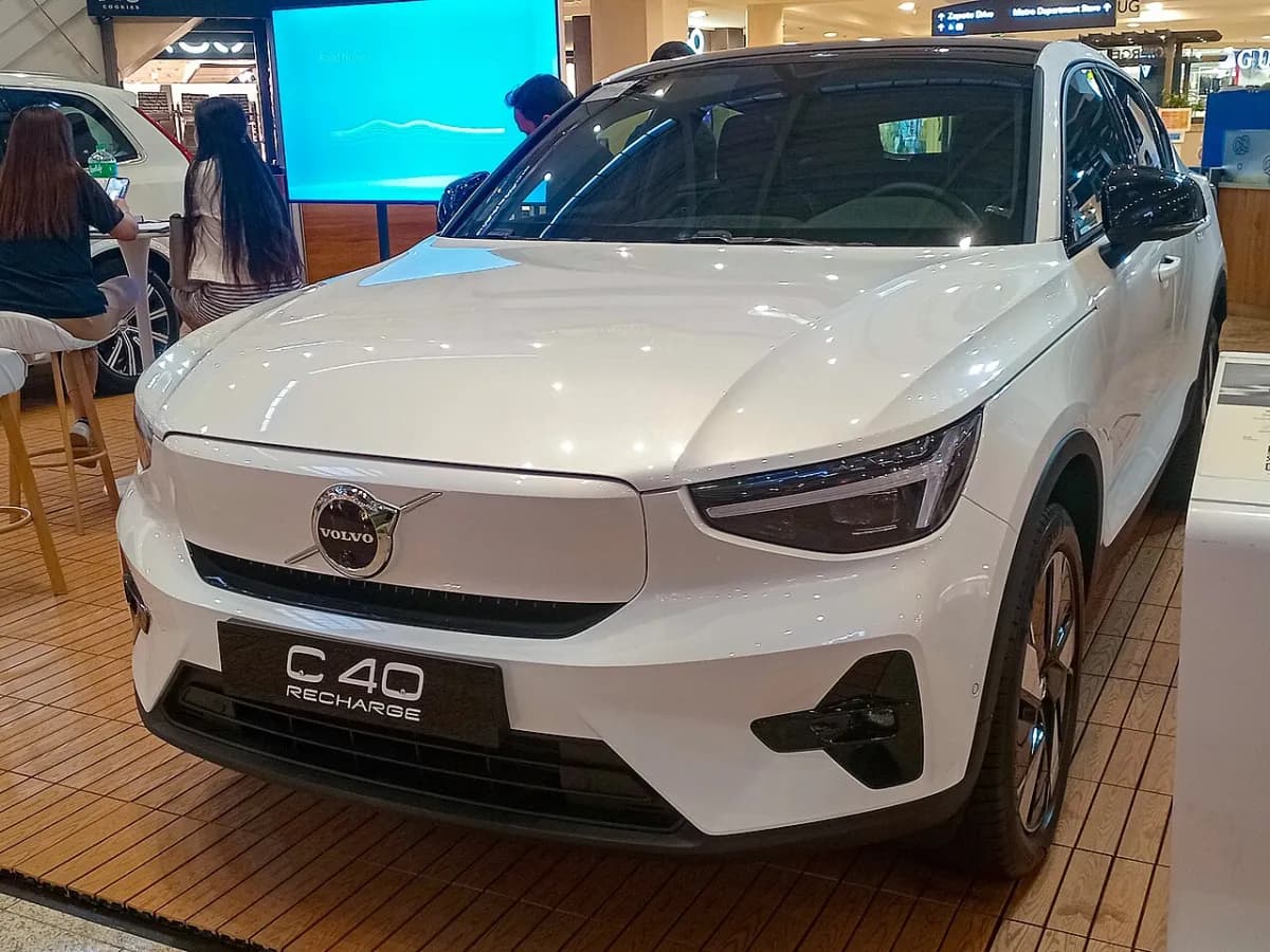 Volvo C40 C40 (2021-) önden görünüm