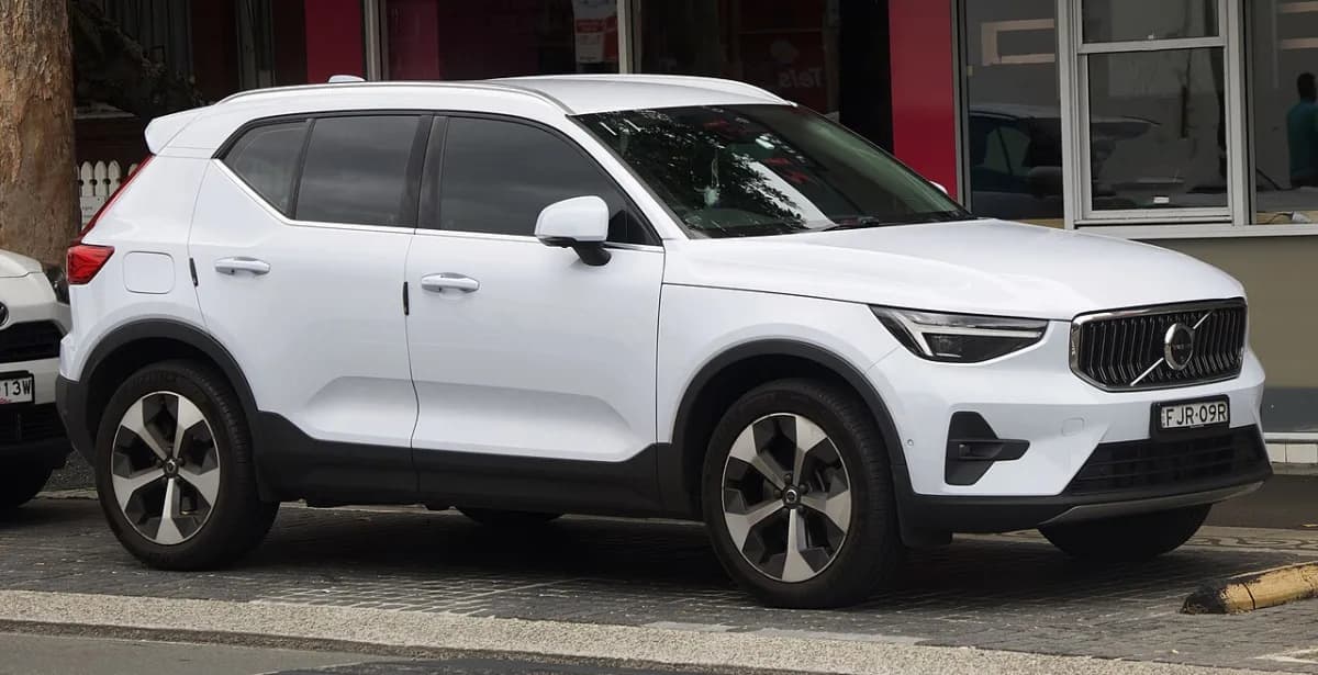 Volvo XC40 XC40 (2018-) önden görünüm