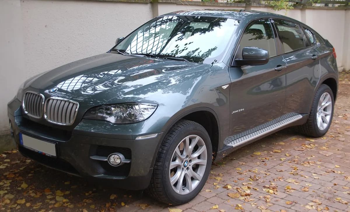 BMW X6 E71 (2008-2014) önden görünüm