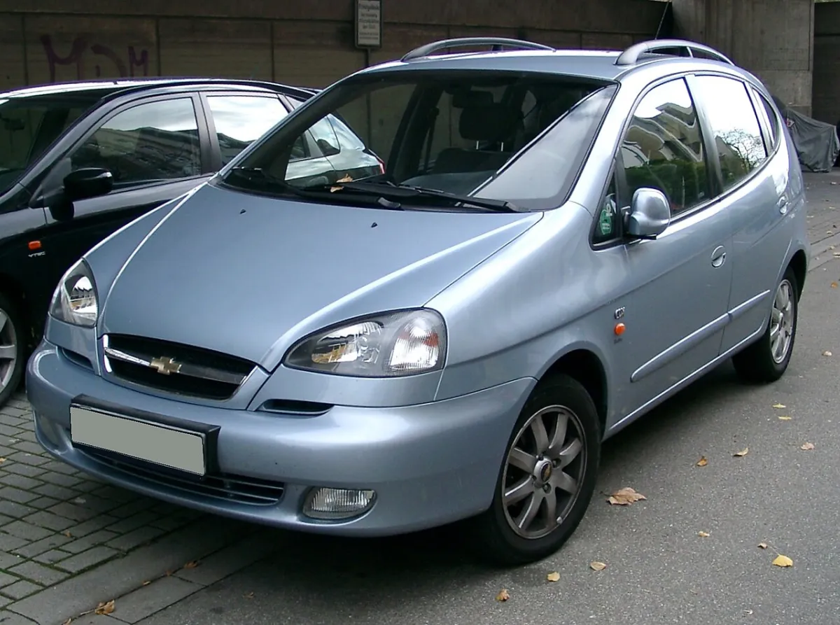 Chevrolet Rezzo Rezzo (2004-2008) önden görünüm