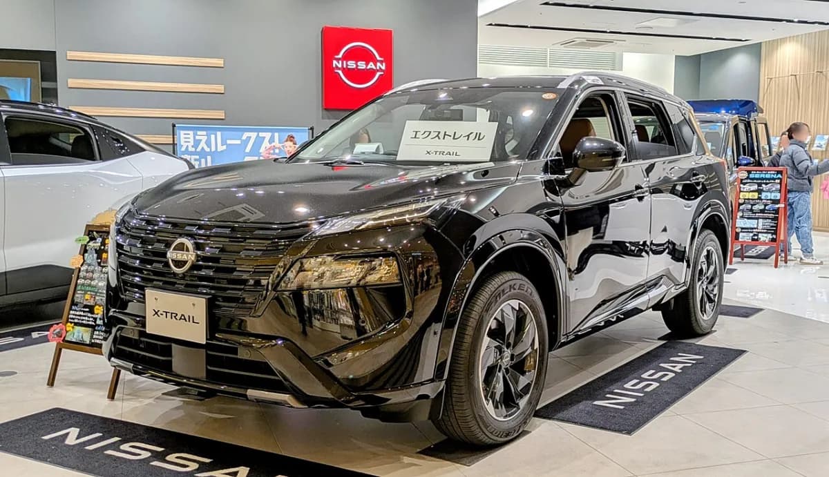 Nissan X-Trail T33 (2021-...) önden görünüm